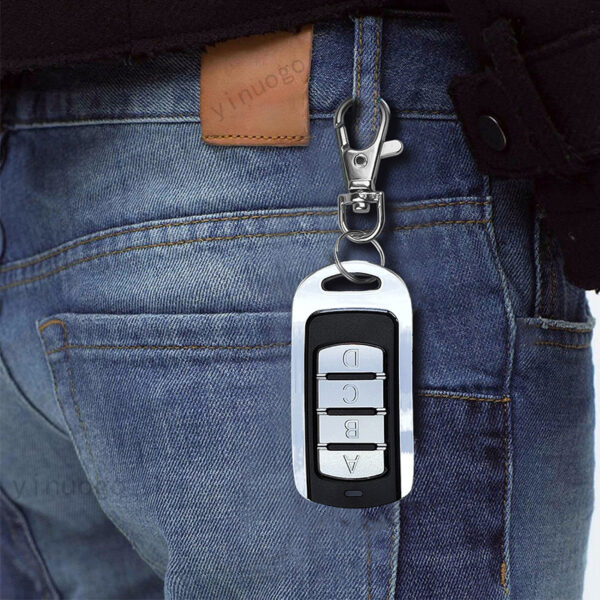 MHOUSE-MOOVO-YNG105 Télécommande copieuse compatible à la ceinture MHOUSE-MOOVO-YNG105 Télécommande copieuse compatible